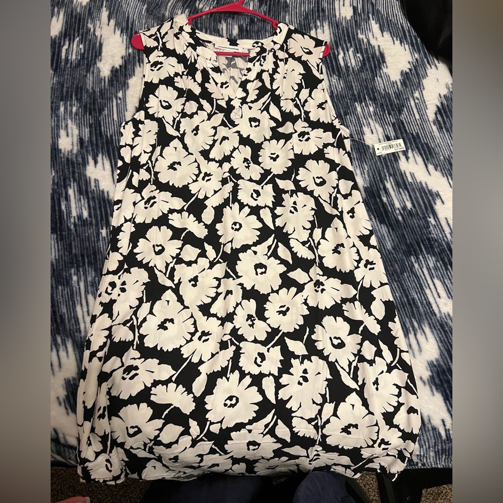 Women dress
